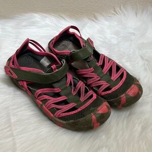 Jambu Army Green Pink Water Shoes Sandals